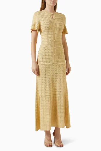 فستان طويل منسوج ومطرز بأحجار الراين