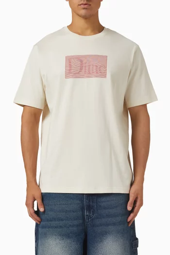 Classic Don't Look T-shirt in Cotton