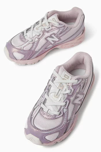 740 Lace-up Sneakers in Mesh