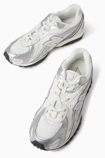 204L Sneakers in Mesh