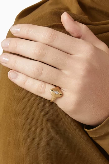 خاتم خنصر مرصع بماس ماركيز ذهب أصفر عيار 18