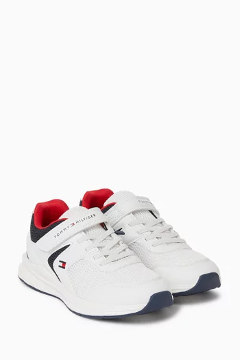 سنيكرز أسفل الكاحل بشعار الماركة قماش شبكي