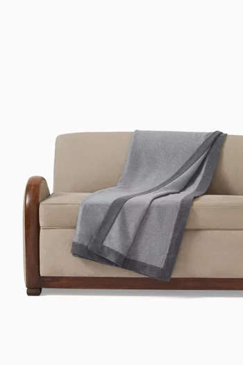 غطاء بحواف بلون مغاير كشمير