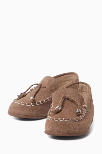 حذاء سهل الارتداء بشرّابات جلد شمواه