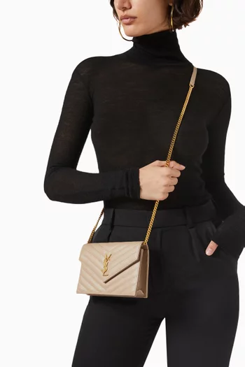 حقيبة صغيرة بتصميم ظرف بشعار كاسندر وسلسلة جلد