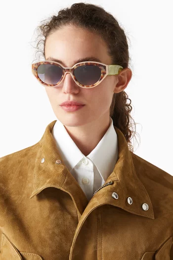 نظارة شمسية ذا كارليتا بتصميم عين القطة وإطار أسيتات