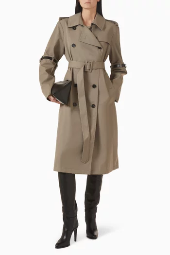 معطف ترنش بتصميم مبتكر