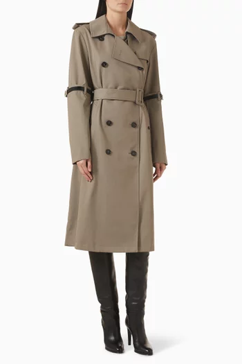 معطف ترنش بتصميم مبتكر