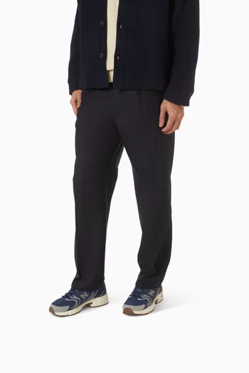 530 Sneakers in Mesh