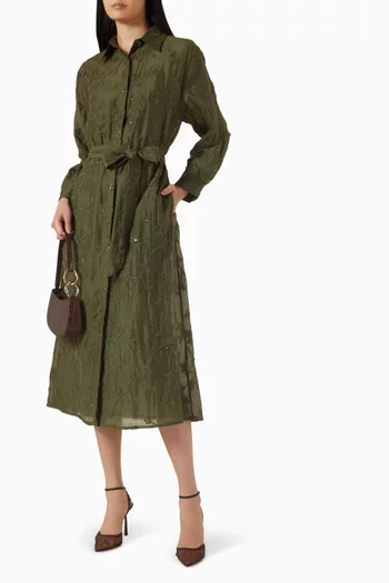 فستان متوسط الطول بنمط قميص مزين بتطريزات