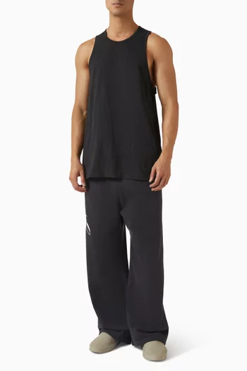 تي شيرت بلا أكمام مطرز بشعار الماركة مزيج قطن