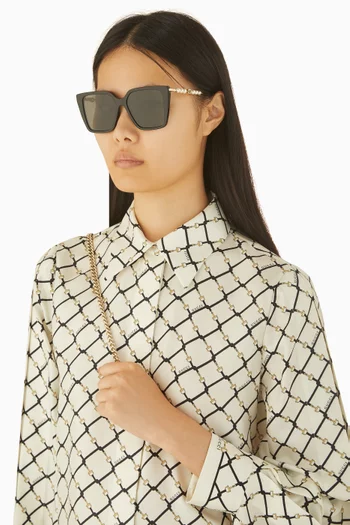 Square Sunglasses in Acetate & Metal