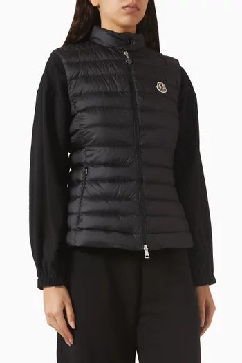 فيست إيغنز مبطّن بالزغب