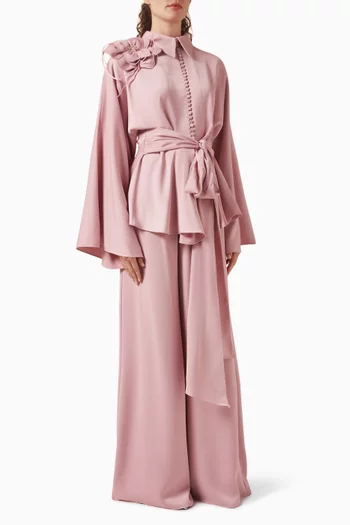 طقم قميص وبنطال بحزام مزين بزهور