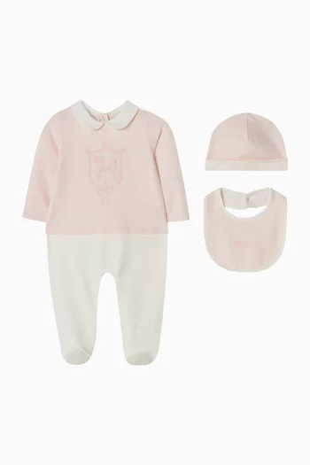 Horse Logo Set in Jersey