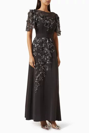 فستان مطرز بزهور كريب