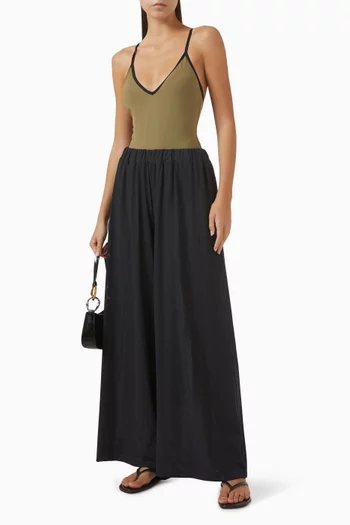 بنطال مارزا للارتداء فوق ملابس السباحة