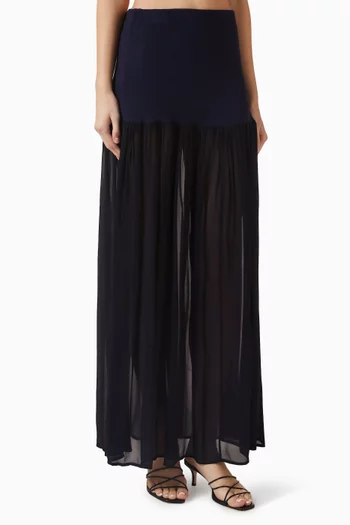 تنورة طويلة خفيفة الوزن