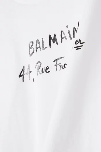 تي شيرت بطبعة شعار الماركة قطن