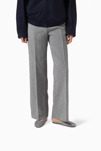 حذاء مفتوح بشعار الماركة قماش شبكي