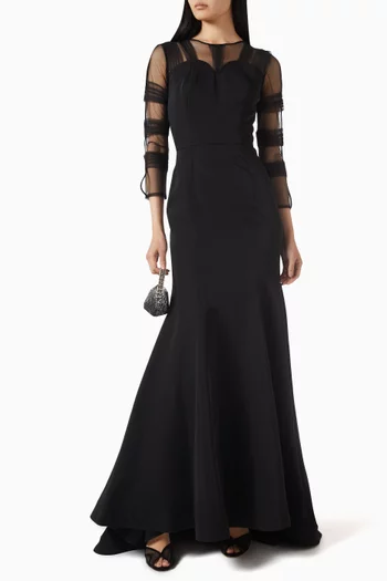 فستان سهرة بقصة حورية البحر وأكمام شفافة