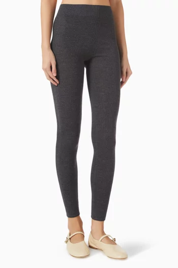 لغينغز من نسيج مضلع