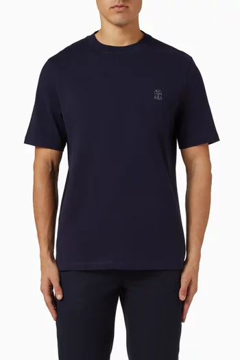 تي شيرت مزين بشعار الماركة قطن