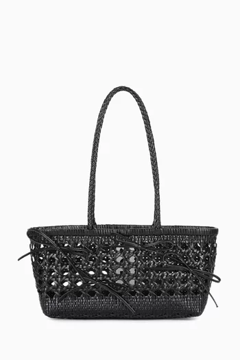 Biscuit Shoulder Bag in Braided-leather