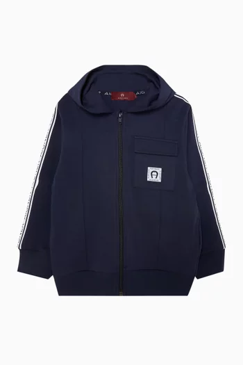 كنزة بغطاء رأس ورقعة شعار الماركة قطن