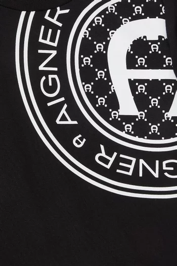 تي شيرت بطبعة شعار الماركة قطن