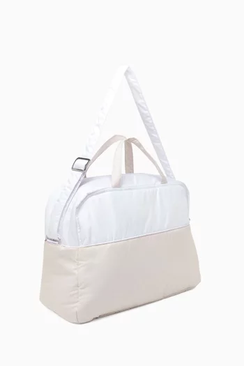 حقيبة مستلزمات أطفال بشعار الماركة