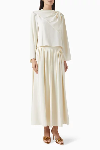 طقم تنورة بدرابيه ودبوس