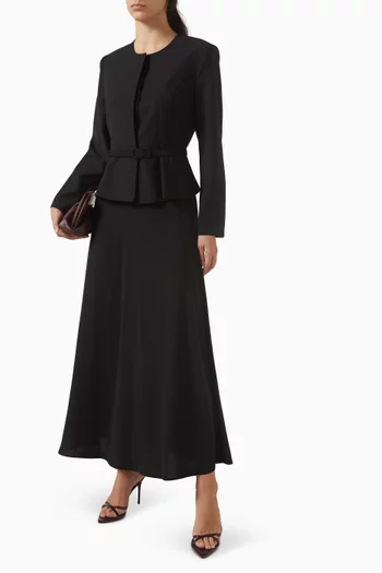 طقم جاكيت بحزام وتنورة