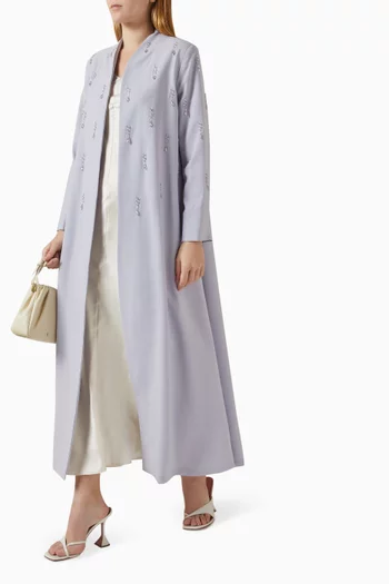 عباية مطرزة بالخرز