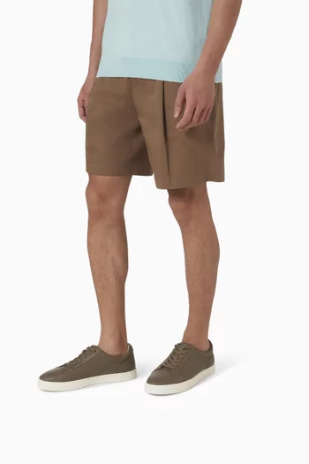 Low-top Sneakers in Leather