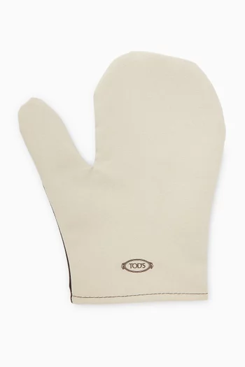 قفاز بشعار الماركة لتنظيف الأحذية