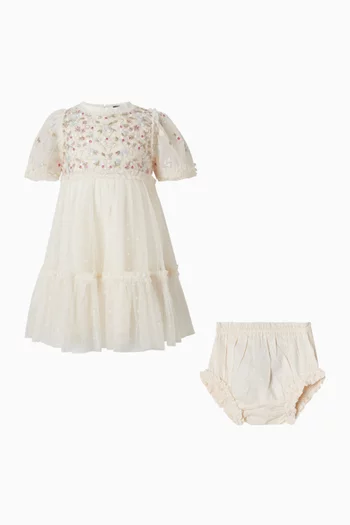 فستان جارلاند مزين بأشرطة