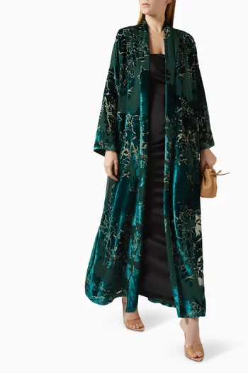 عباية بقصة زينة