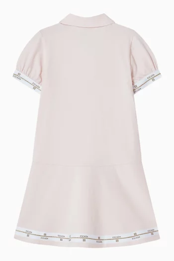 فستان مطرز بشعار الماركة