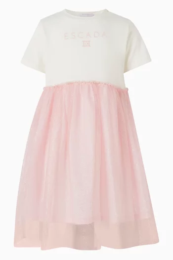 فستان بنمط قميص وتنورة شفافة بشعار الماركة 