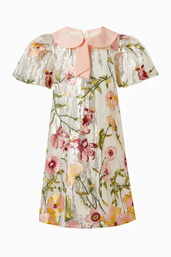 فستان طويل مطرز بالترتر ونقشة زهور