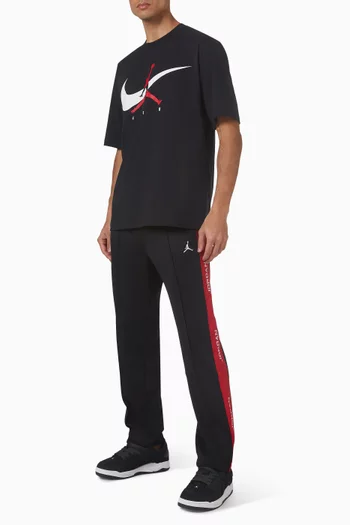 تي شيرت بروكلين بشعار رجل يقفز قطن