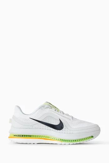 Pegasus Premium Sneakers in Mesh