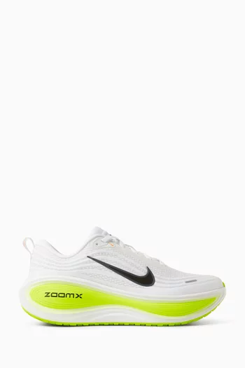 Vomero Plus Sneakers in Mesh