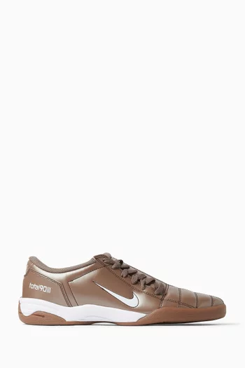 سنيكرز توتال 90 أسفل الكاحل