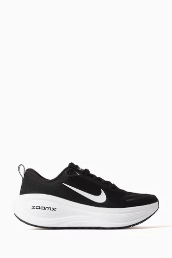 Vomero Plus Sneakers