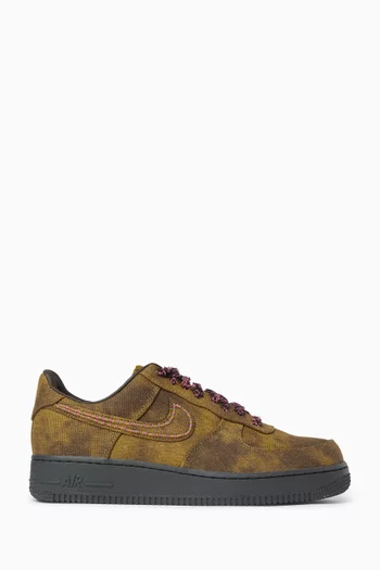 Air Force 1 '07 Sneakers in Boucle