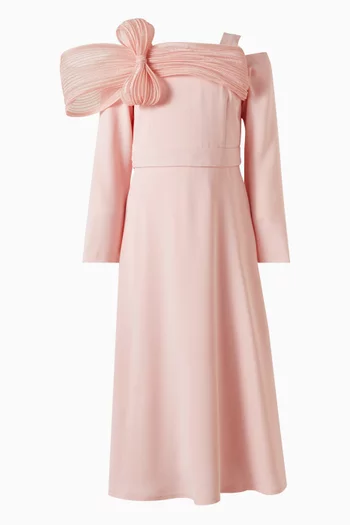 فستان طويل بزهور بارزة