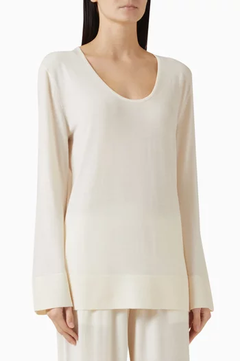 Camelia Sweater in Merino-silk