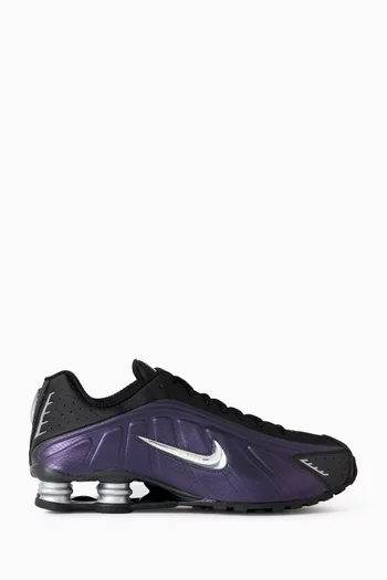 Shox R4 Jewel Sneakers in Mesh